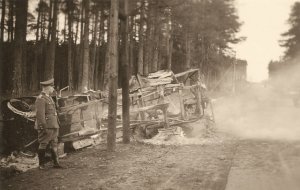 Niemiecka ciężarówka spalona przez Zgrupowania pod Szydłowcem