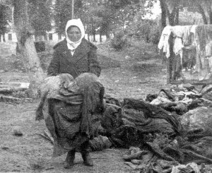 Winnica. Kobieta, która podczas niemieckiej ekshumacji w 1943 r. znalazła ubranie męża w sadzie