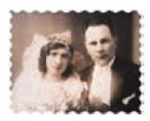 Feliks Miszczak poślubił Janine Wąsowiczównę w 1935 r. Po wizycie NKWD w 1940 r. babcia pani Krystyny zniszczyła wszystkie zdjęcia zięcia w mundurze