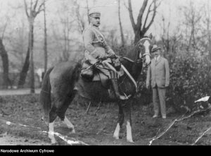 Józef Piłsudski na koniu