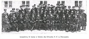 Uczestnicy III kursu w Szkole dla Oficerów P. P. w Warszawie